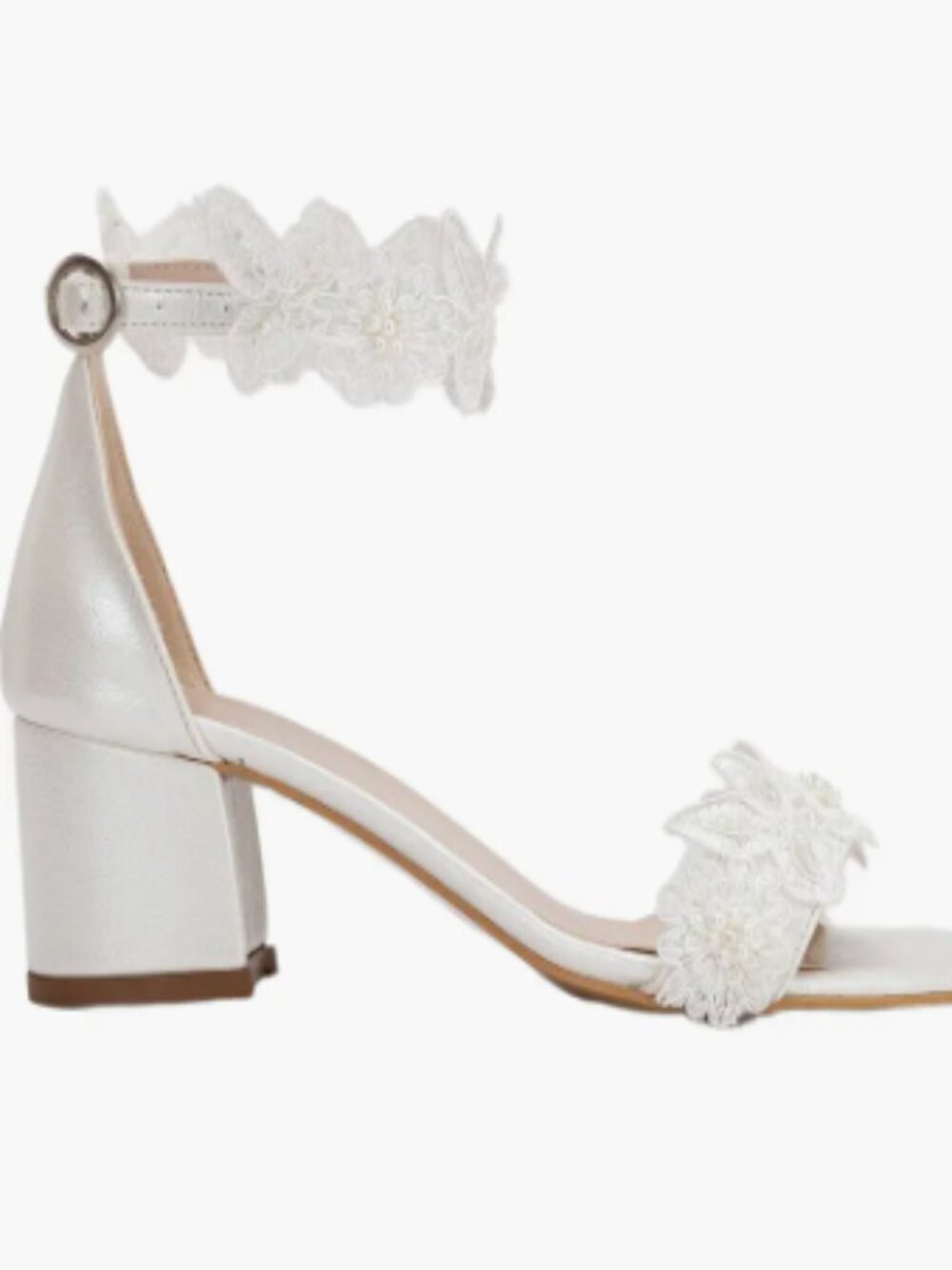 NWT Dana Lace Bridal Low Heel Sandals, Size 9.5
